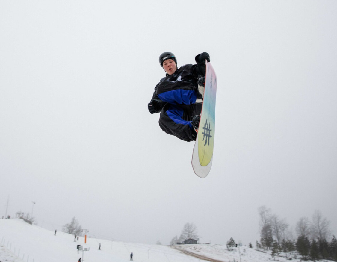 17aastane Antsla lumelaudur Uko Hommik rihib Calgary juunioride MMil poodiumikohta ja on valmis selle nimel kõvasti tööd tegema. Foto: ERAKOGU